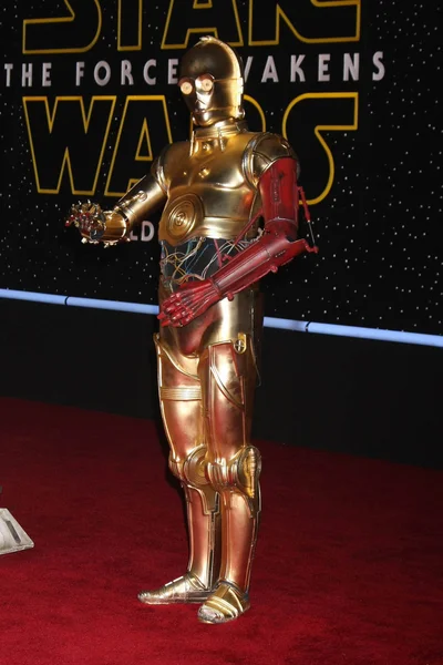 C-3PO at the "Star Wars: The Force Awakens" — Stock Photo, Image