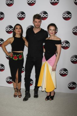 Ming-Na Wen, Luke Mitchell, Elizabeth Henstridge