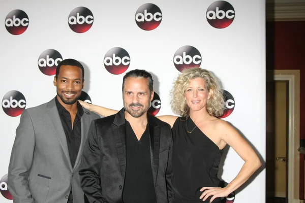 Anthony Montgomery, Maurice Bernard, Laura Wright — Stockfoto