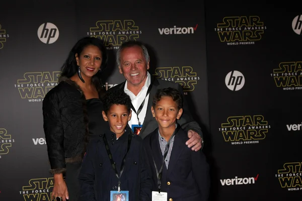 Wolfgang Puck, familia — Foto de Stock