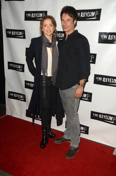 Dina Meyer, Patrick Muldoon — Stockfoto