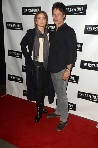 Dina Meyer, Patrick Muldoon — Foto Stock