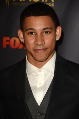 Keiynan Lonsdale - aktör