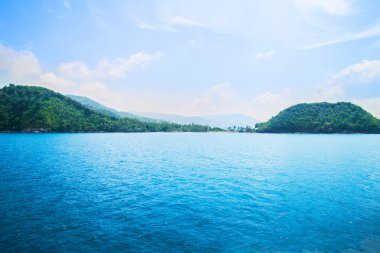 Deniz, gökyüzü ve toprak. Tayland doğa