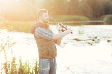 Balıkçı iplik çubuk ile