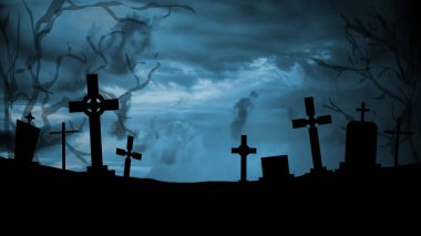 Gece korkunç ve mistik bir mezarlık. Mezar taşları, mezarlar ve ay ışığında haçlar. Cadılar Bayramı, sihir ve mistisizm.