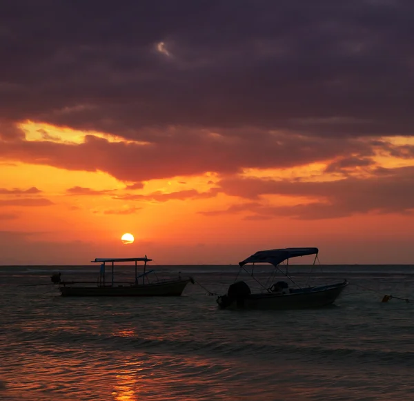 Barche da pesca tailandesi — Foto Stock