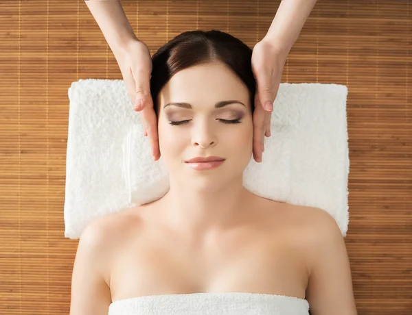 Woman on spa massage procedure — Stock Photo, Image