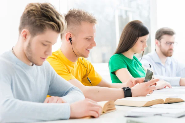 Students at informatics lesson — Stock Photo, Image