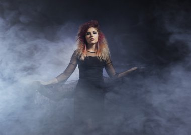 Tekstil üfleme cadı