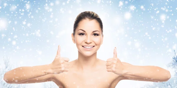 Teenage  girl showing thumbs up — Stock Photo, Image