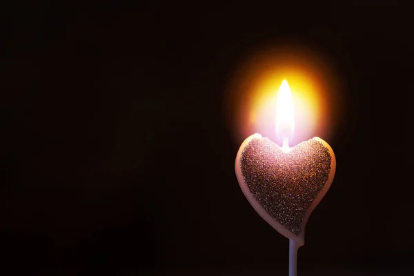 Romantisches Dinner Konzept Valentinstag Grußkarte Mit Herzförmiger Brennender Kerze Mit — Stockfoto