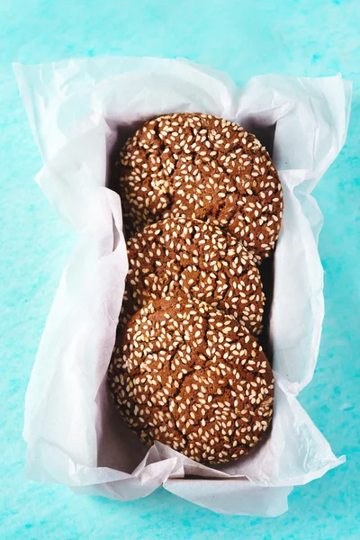 胡麻新鮮なチョコレートのサクサク クッキー — ストック写真