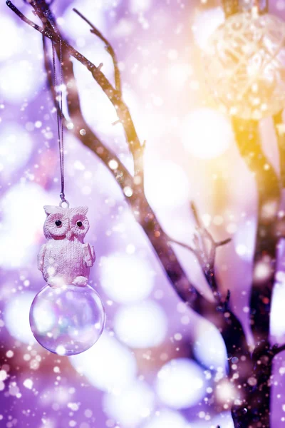 Kerstmis achtergrond met speelgoed Owl Bird — Stockfoto