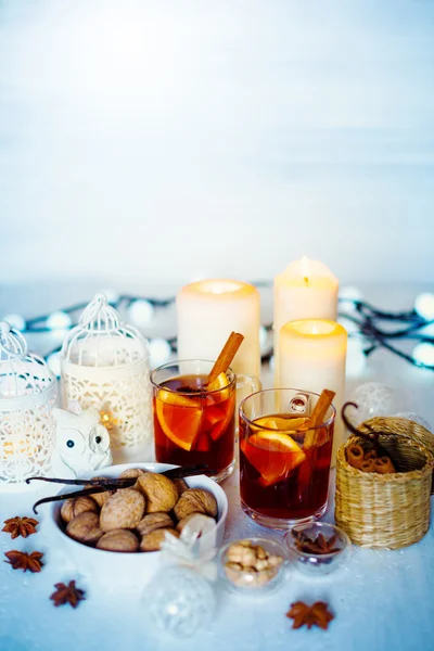 Christmas Decorations with Mulled Wine — Stock Photo, Image