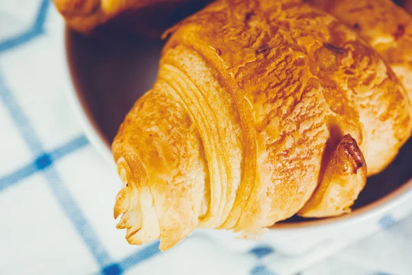 Caseiro francês Croissant Close Up — Fotografia de Stock