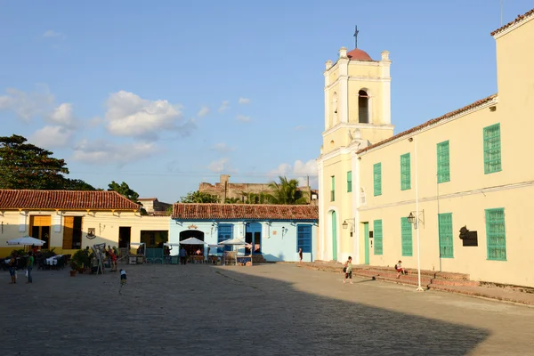 Camagüey sömürge San Juan de Dios meydanında — Stok fotoğraf