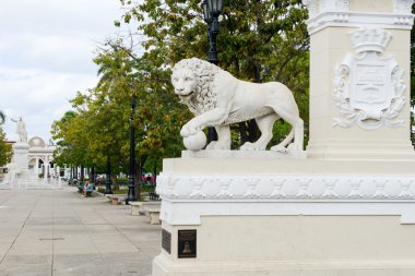 Jose Marti Küba Cienfuegos kare parkta