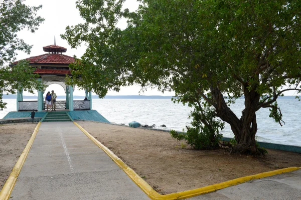 Park av La Punta i Cienfuegos, Kuba — Stockfoto