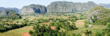 Yatay, mogotes Vinales Vadisi üzerinden panoramik görünüm