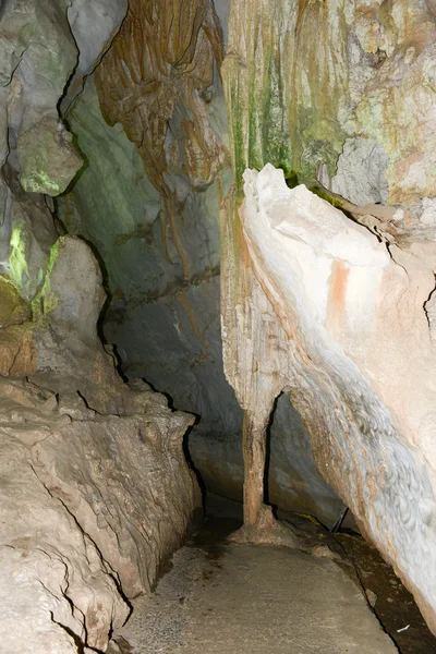 Indio jeskyně v údolí Vinales — Stock fotografie