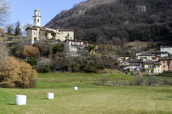 Le village rural de Carabbia, Suisse — Photo