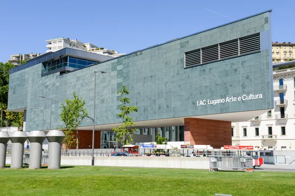 Museo LAC en Lugano, en la parte italiana de Suiza — Foto de Stock