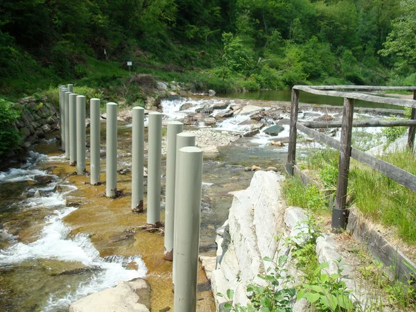 山区河流在卢加诺 — 图库照片