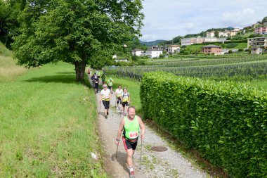 İnsanlar yürüyüş Yarışması sırasında 
