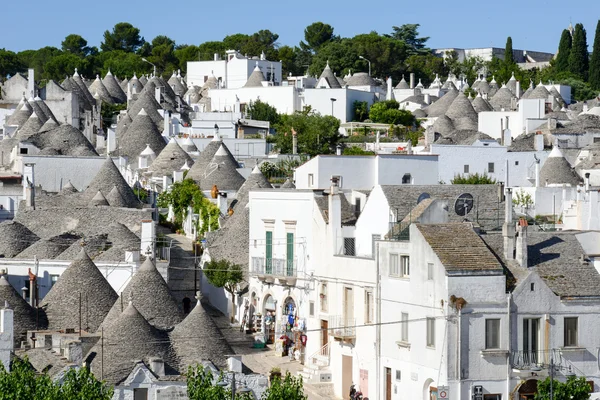 Casas e lojas de Alberobello cidade — Fotografia de Stock