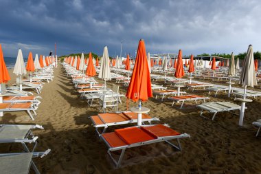 Torre Canne sahilinde adam