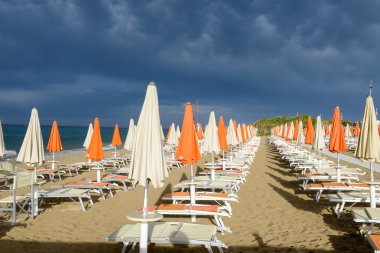 Puglia'daki Torre Canne Plajı, İtalya