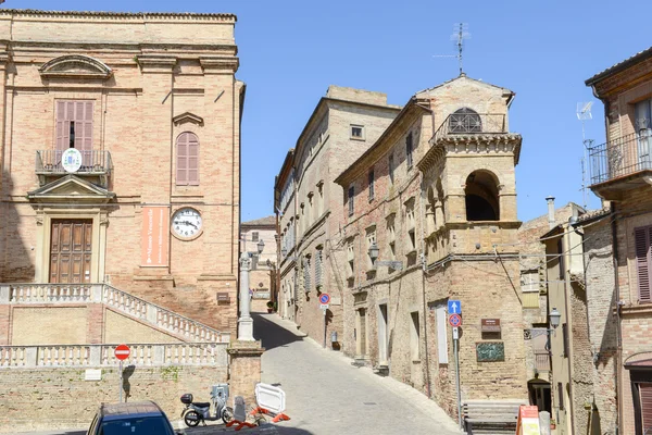 Antiguo centro de Ripatransone en Marche, Italia — Foto de Stock