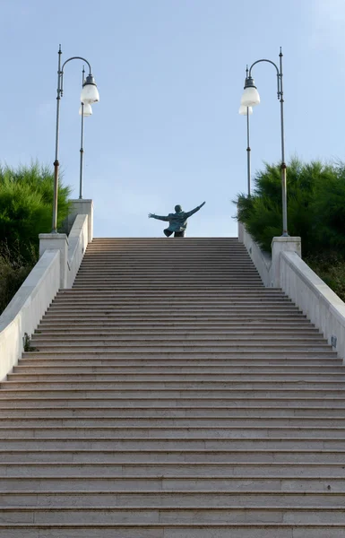 Escadas em Polignano uma égua — Fotografia de Stock