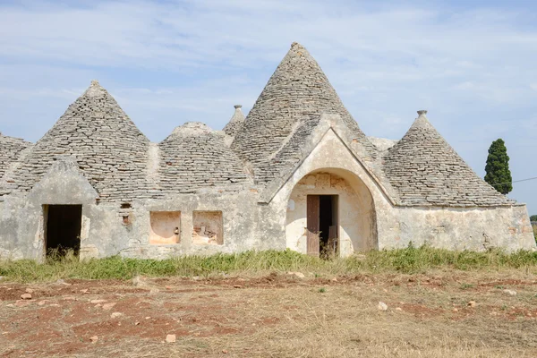 Traditional Trulli houses — Stock Photo, Image