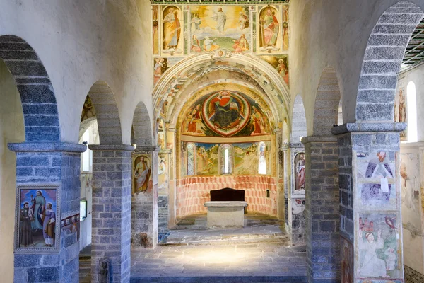 Interior of Saint St Peter and Paul church — Stock Photo, Image