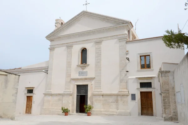 Церковь Святого Михаила в Монте-Сант-Анджело — стоковое фото