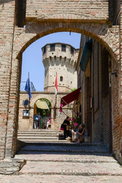 Vista del castillo de Gradara en Marche, Italia . — Foto de Stock