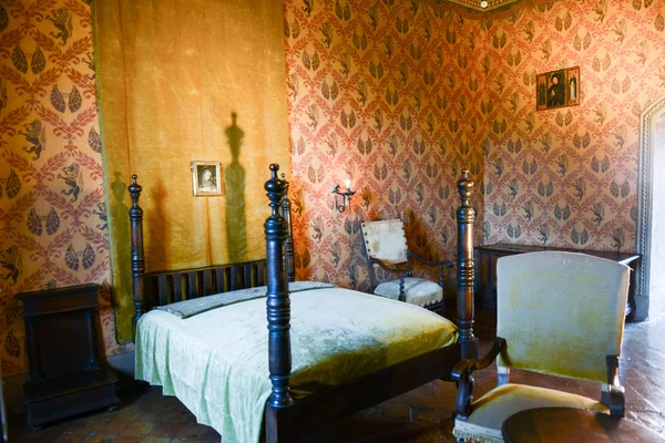 Dormitorio del castillo de Gradara — Foto de Stock