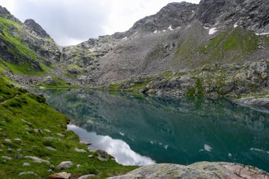 Göl Leit Canton Ticino üzerinde