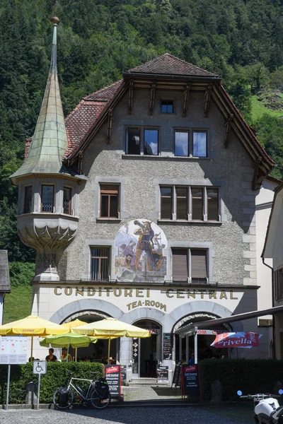 Casas antigas em Altdorf, no Cantão de Uri, Suíça — Fotografia de Stock