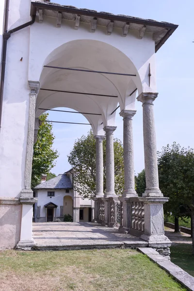 El santuario de Ghiffa en Italia — Foto de Stock