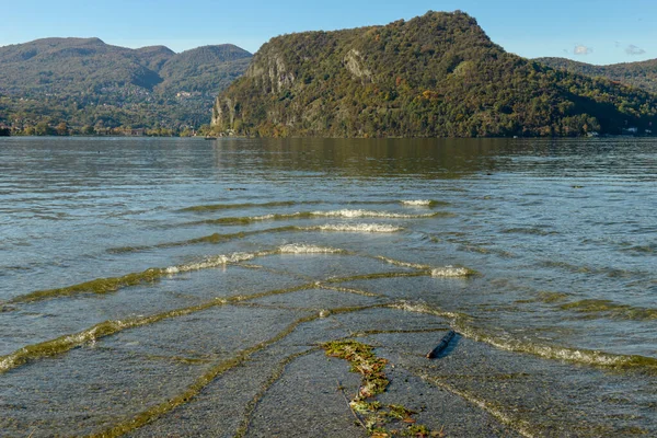 Corriente Que Forma Olas Lago Lugano Suiza — Foto de Stock