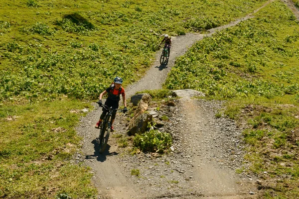 Jochpass Switzerland August 2018 People Mountain Bike Going Flow Track — Stock Photo, Image