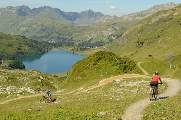 Jochpass Schweiz August 2018 Mountainbiker Auf Der Flow Strecke Vom — Stockfoto