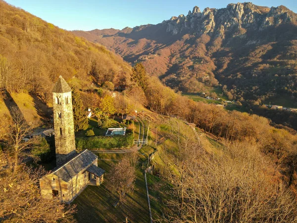 Letecký Pohled Kostel Martina Údolí Colla Lugana Další Italské Části — Stock fotografie