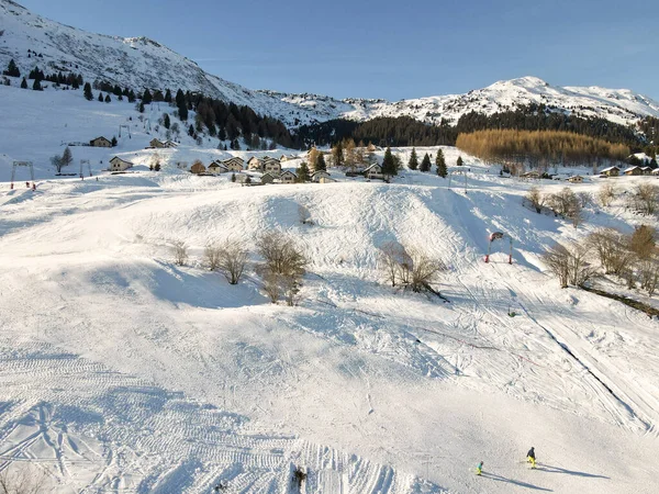 Nara Switzerland December 2020 People Skiing Slopes Nara Swiss Alps — Stock fotografie