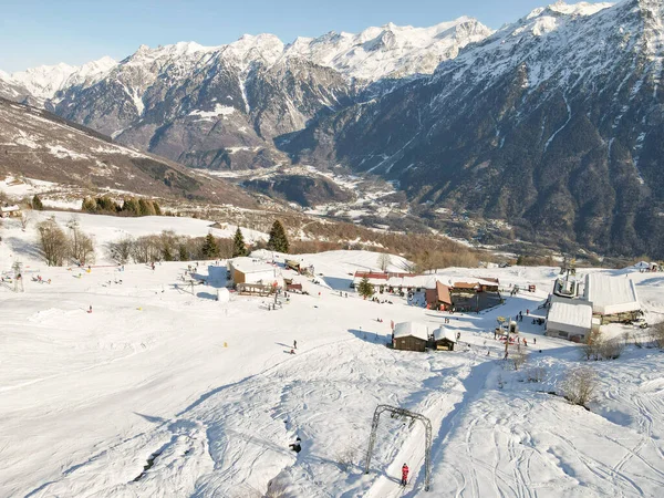 Nara Switzerland December 2020 People Skiing Slopes Nara Swiss Alps — Stock fotografie