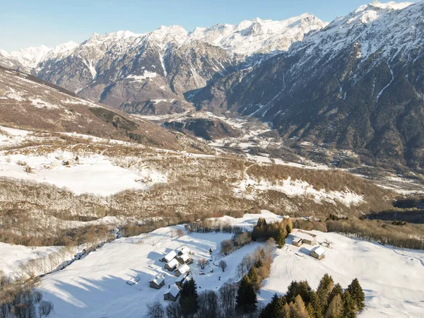 Widok Lotu Ptaka Krajobraz Górski Nara Alpach Szwajcarskich — Zdjęcie stockowe