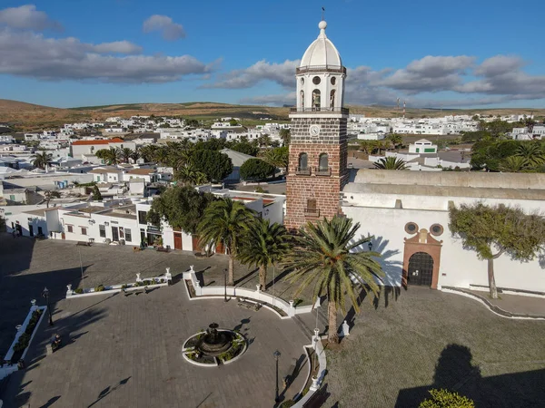 Vista Aérea Com Drone Teguise Ilha Canária Lanzarote Espanha — Fotografia de Stock